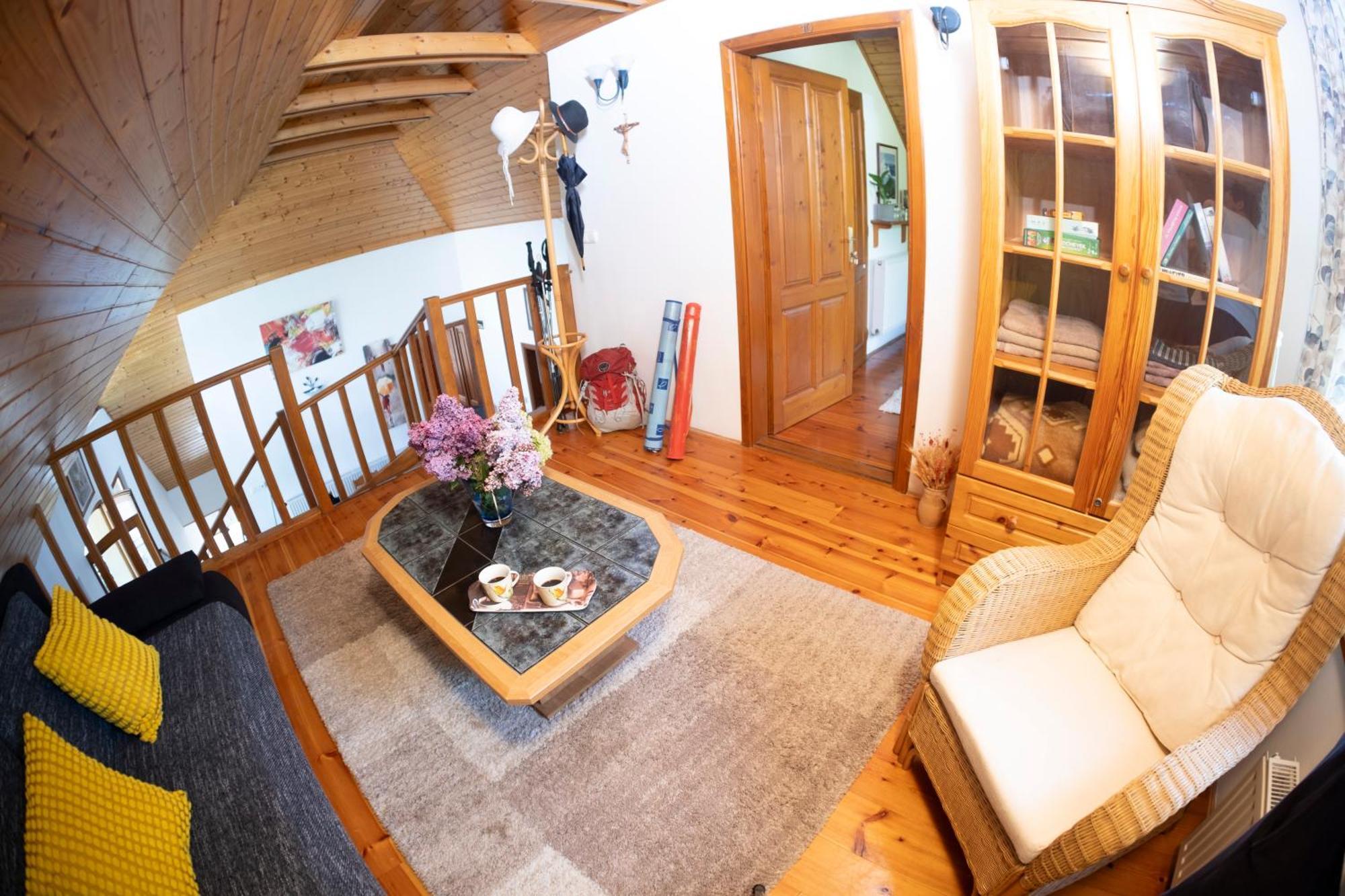 Vicze Apartmanház Siófok Habitación foto
