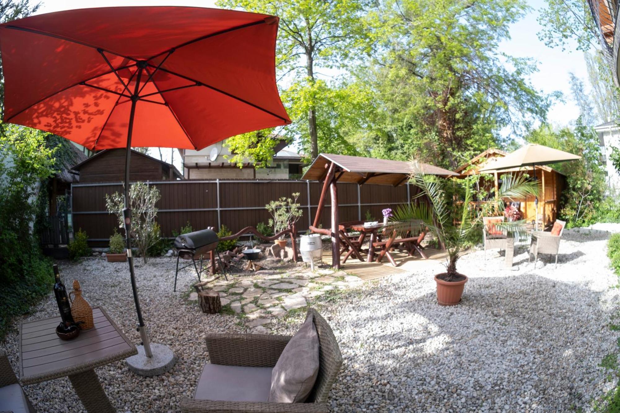 Vicze Apartmanház Siófok Exterior foto
